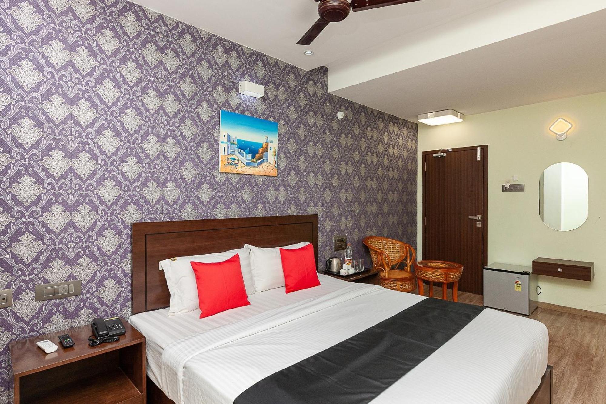 Super Collection O Prince Park Vellore Exterior foto