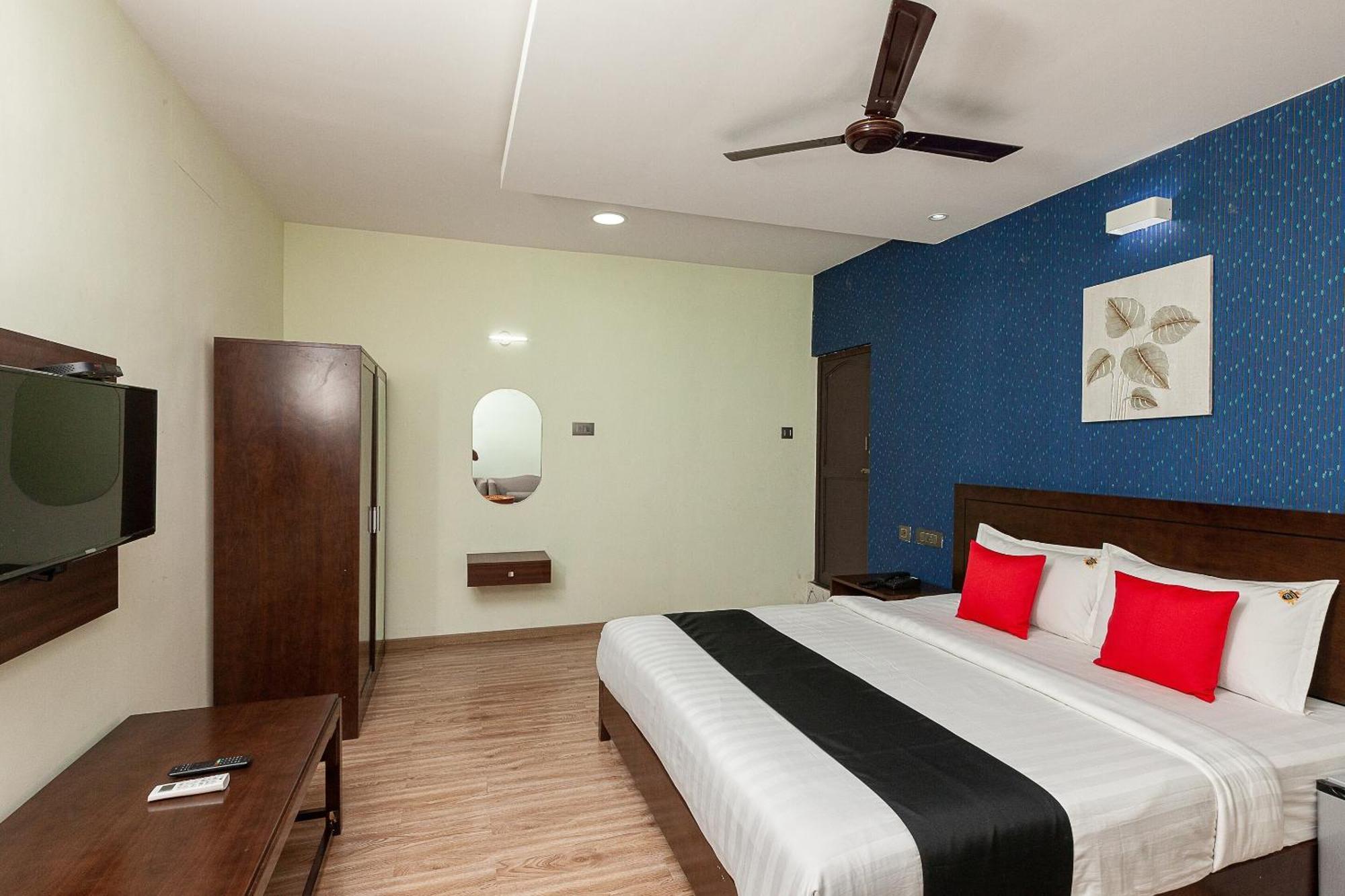 Super Collection O Prince Park Vellore Exterior foto