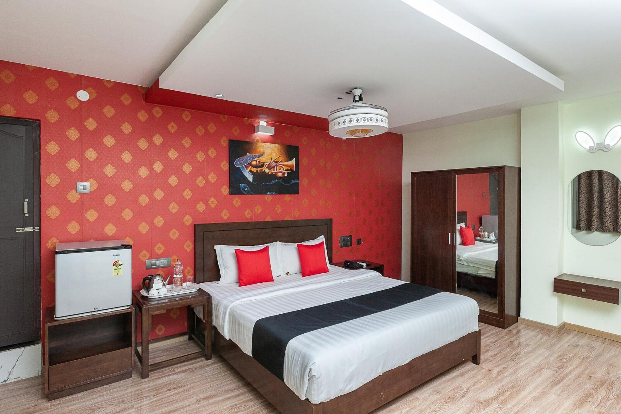 Super Collection O Prince Park Vellore Exterior foto